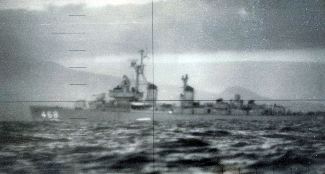 Cold-War-Ship-Photos-Submarine-view