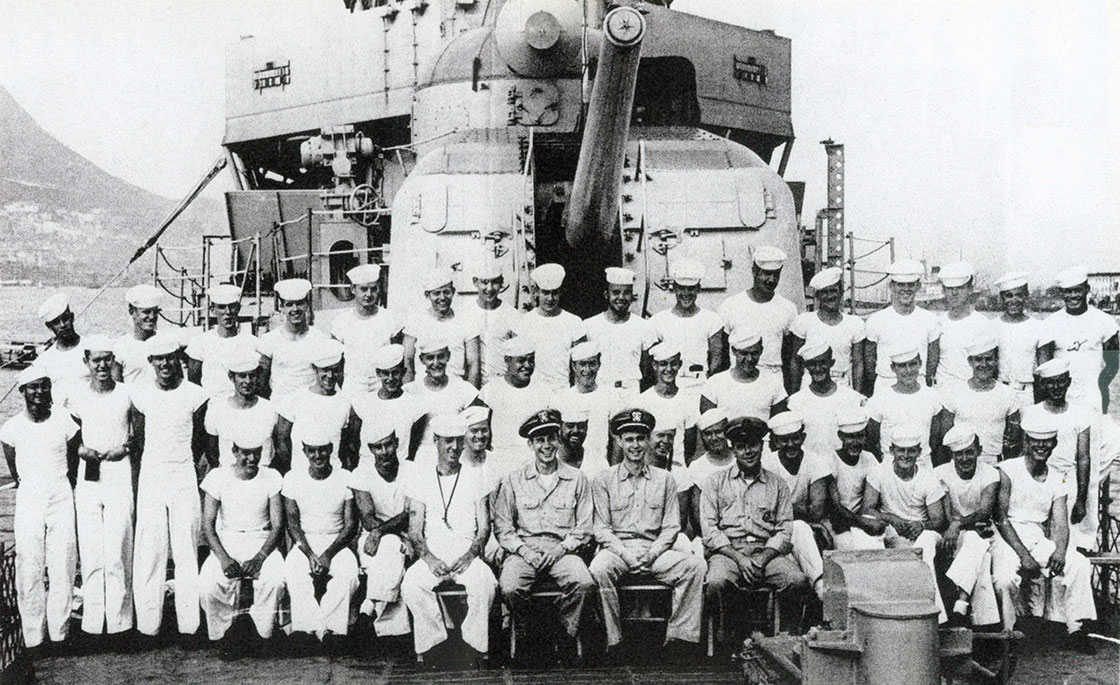 The-Ship-Crew-Korea-on-deck